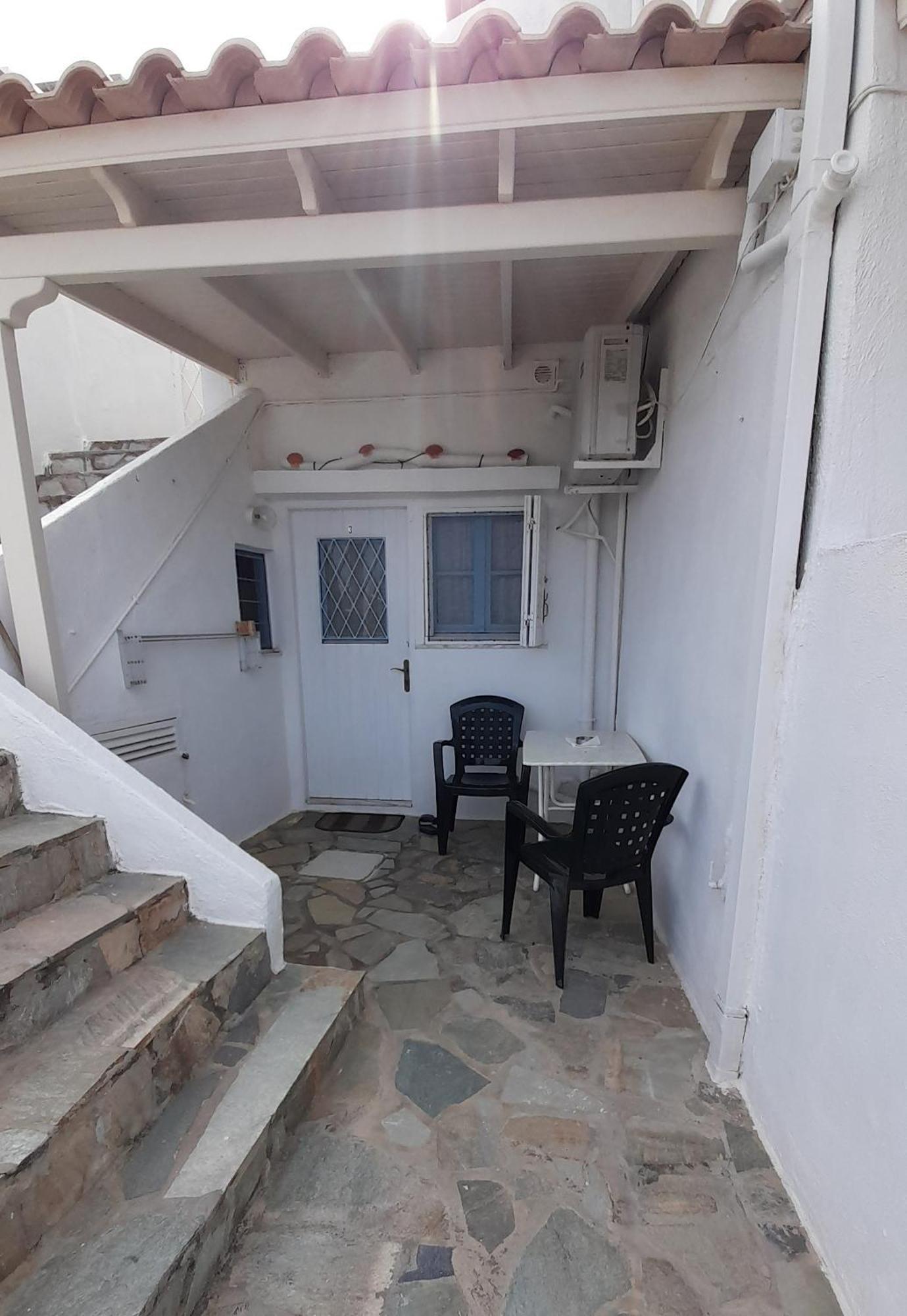Thalassino Ageri Gialiskari  Oda fotoğraf